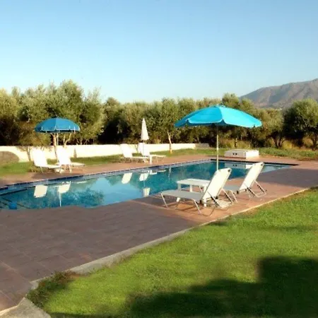 Ostria Villa *